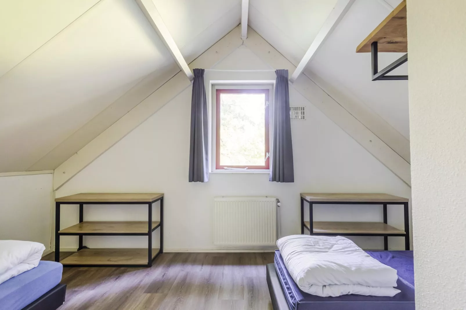 6 - Persons De Zingende Wilg (copy) (copy) - Slaapkamer