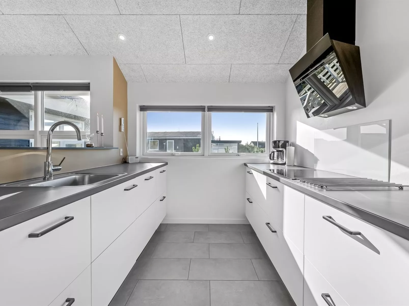 "Niesina" -  from the sea - Binnen