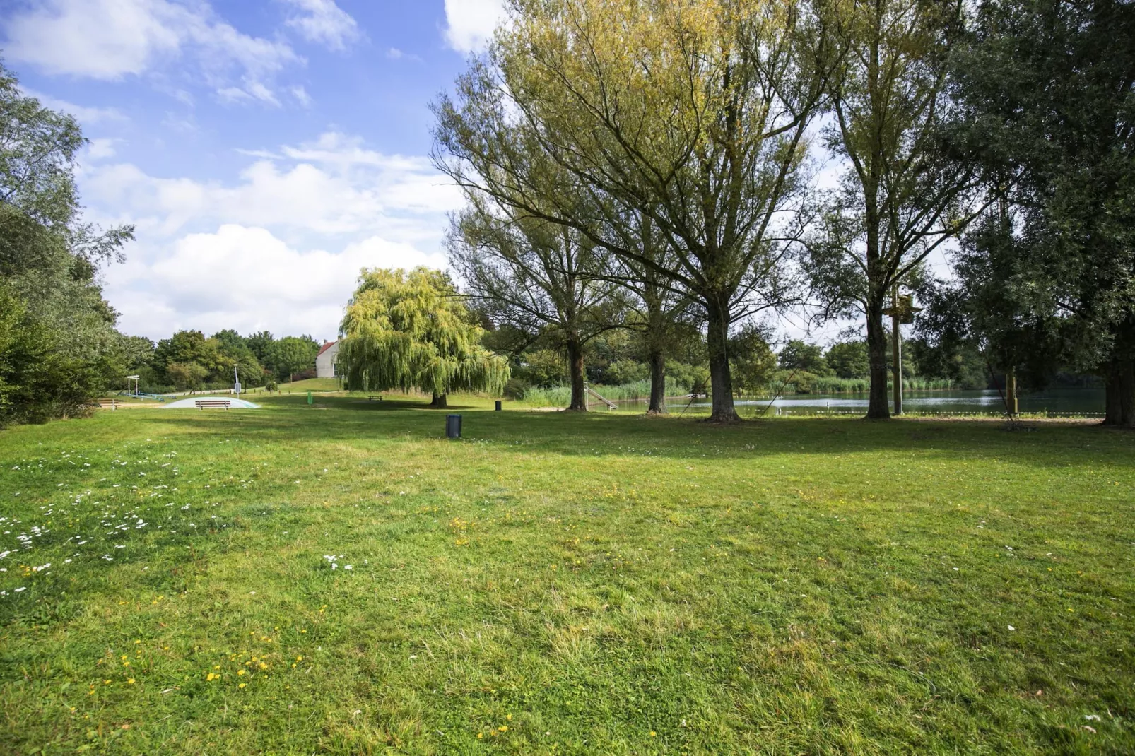 6 - Persons De Zingende Wilg (copy) (copy) - Tuinen zomer