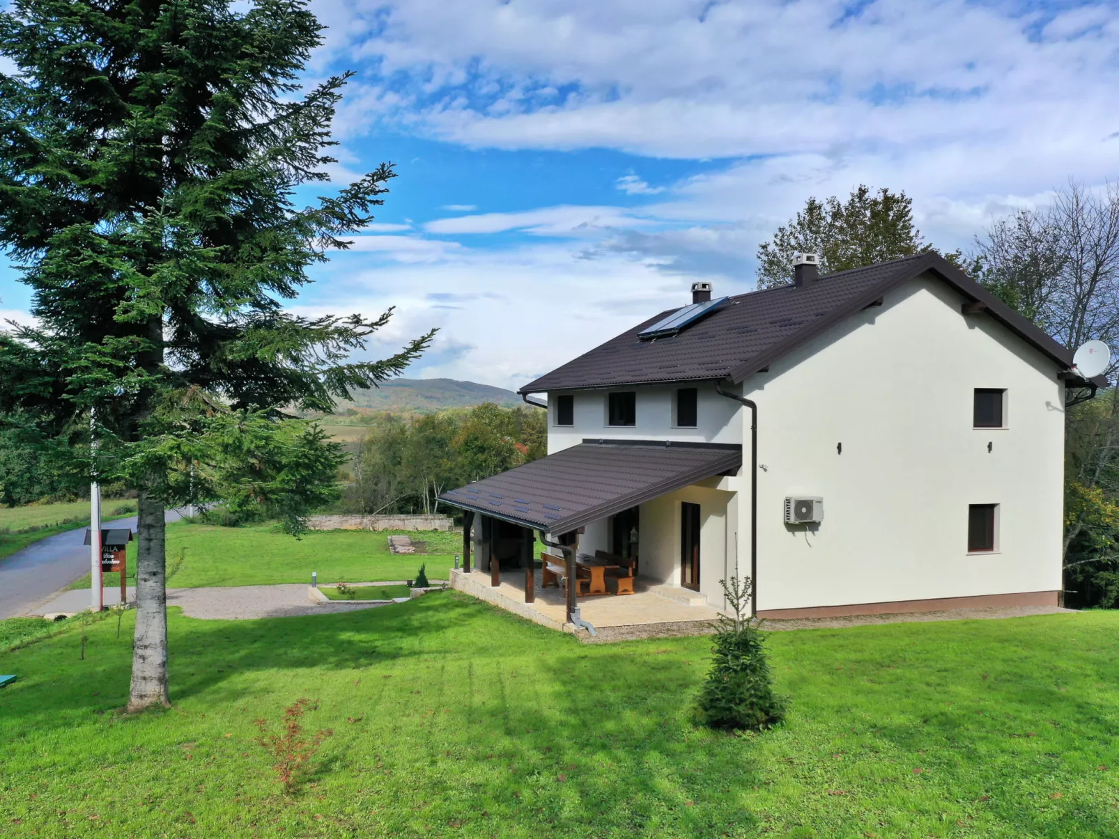 Villa Diva Grabovčeva - Buiten