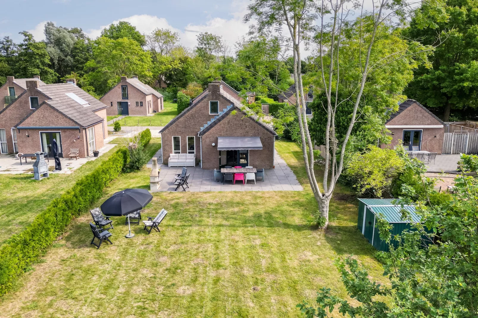 7 - Persoons Forest 217 Sauna Bungalow (copy) (copy) (copy) - Tuinen zomer