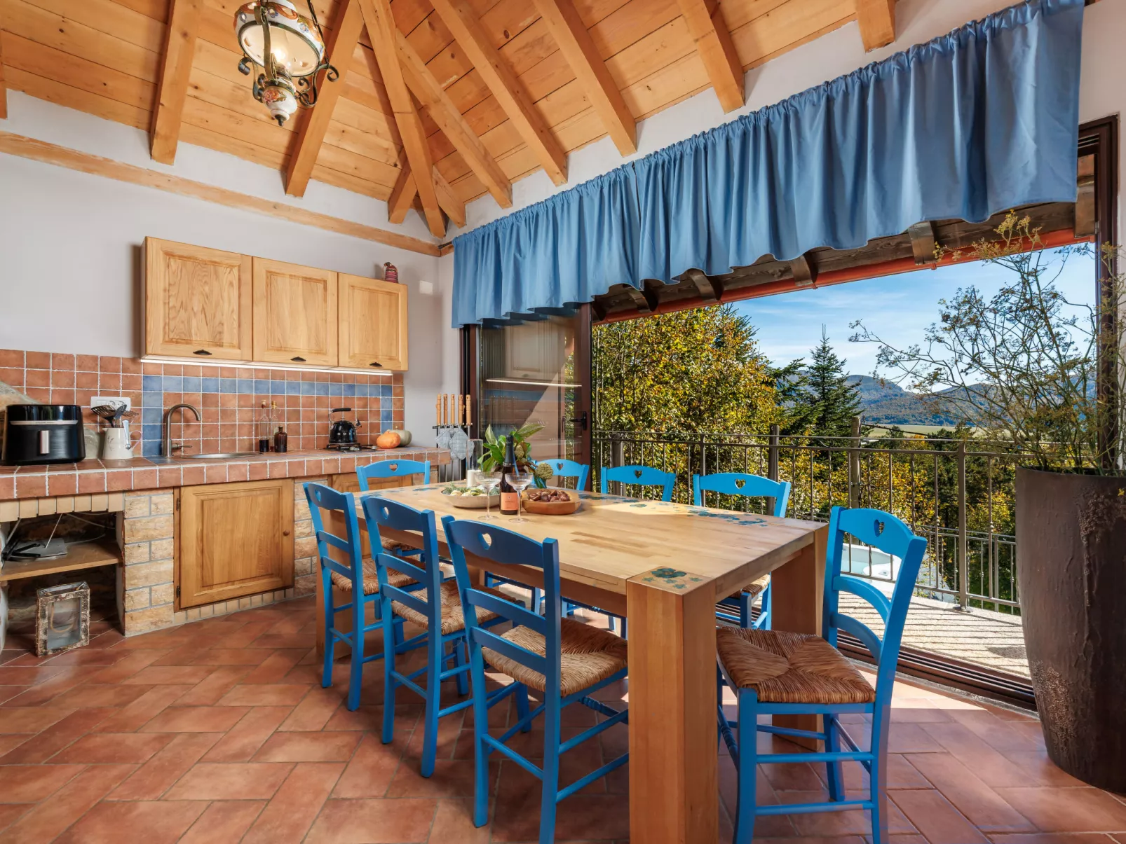 House Hillside Lodge - Binnen