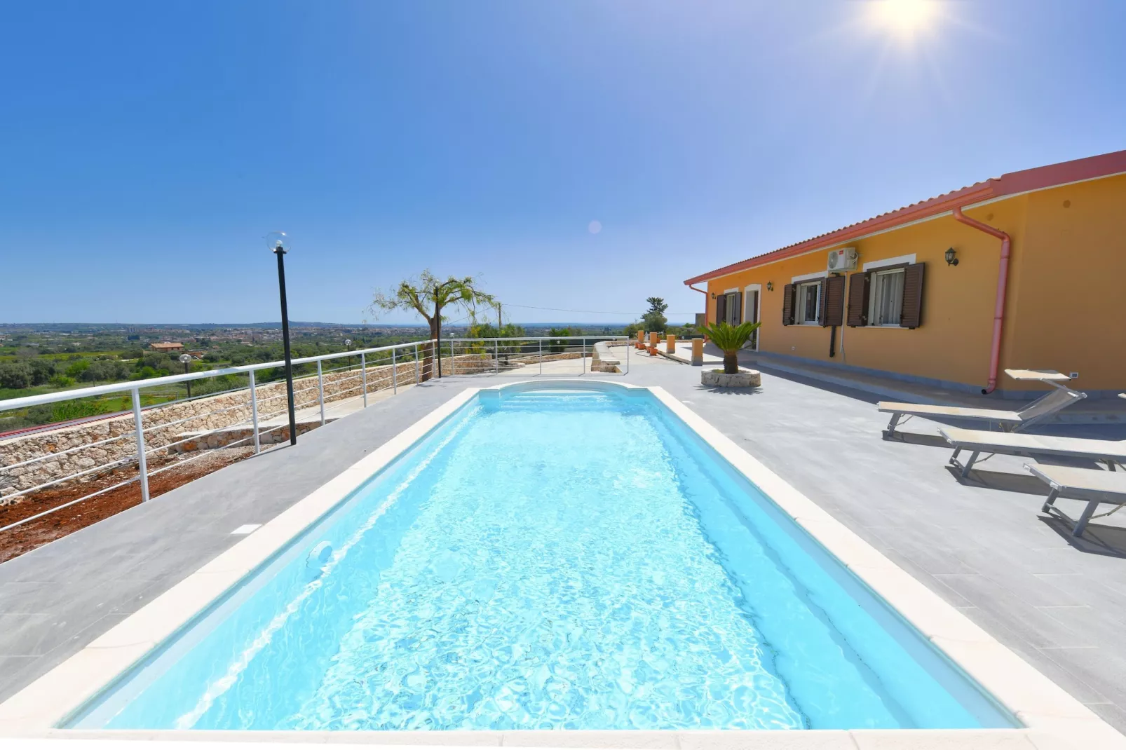 Villa Panorama mit Privatpool - Zwembad