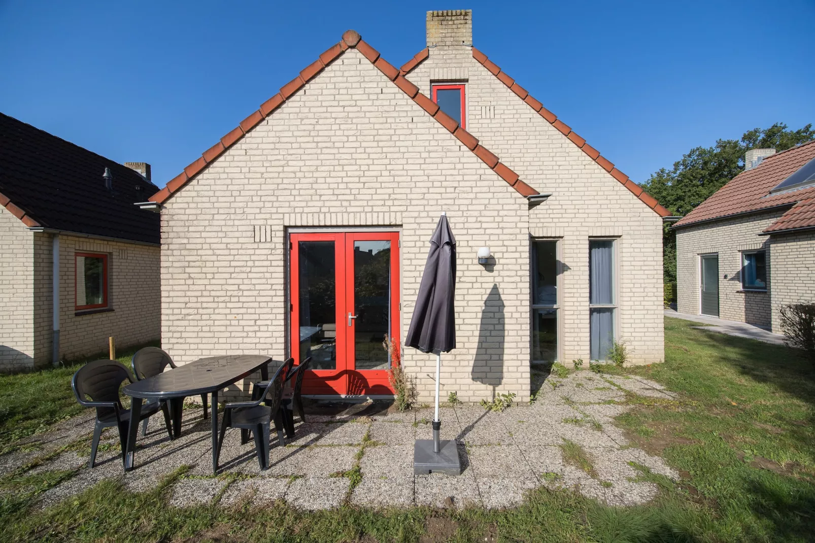 Vakantiepark 't Broeckhuys 1 - Buitenkant zomer