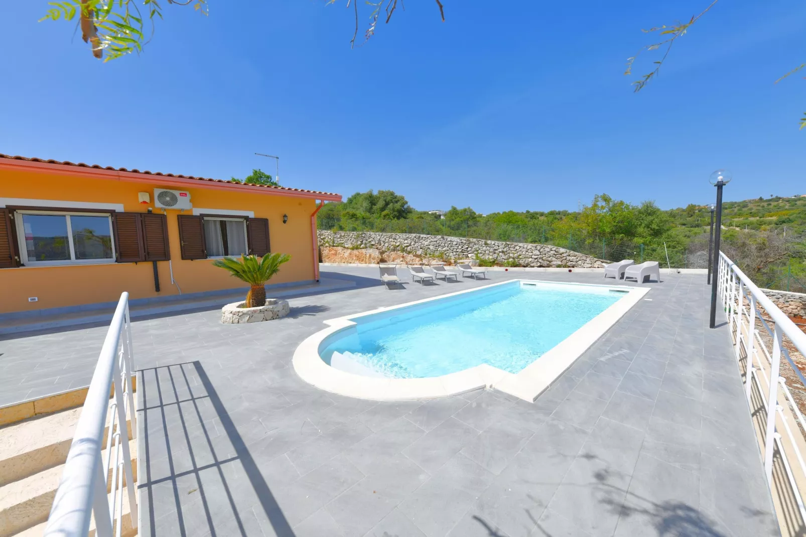 Villa Panorama mit Privatpool - Zwembad