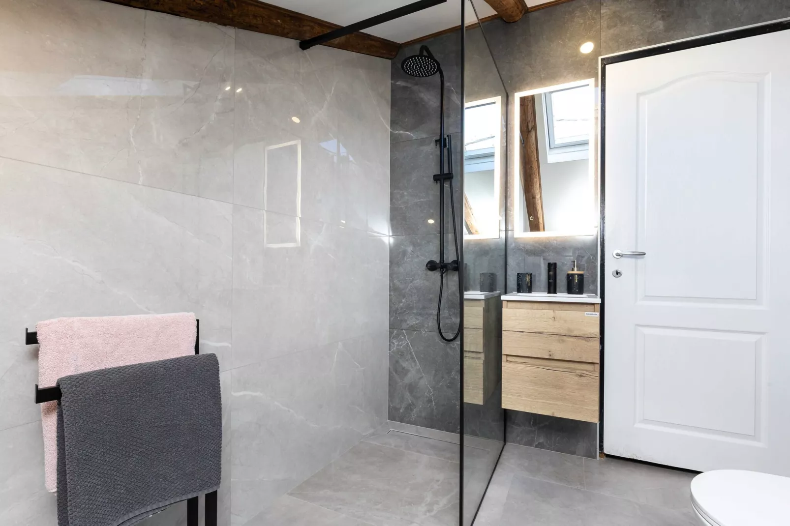 Apartment Tete Mare - Three Bedroom Apartment with Terrace - Badkamer