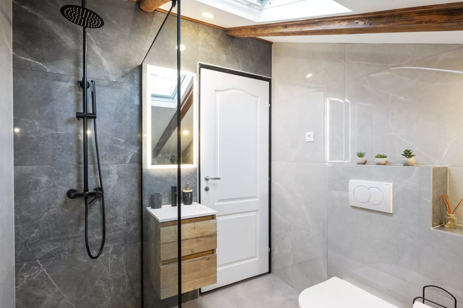 Apartment Tete Mare - Three Bedroom Apartment with Terrace - Badkamer