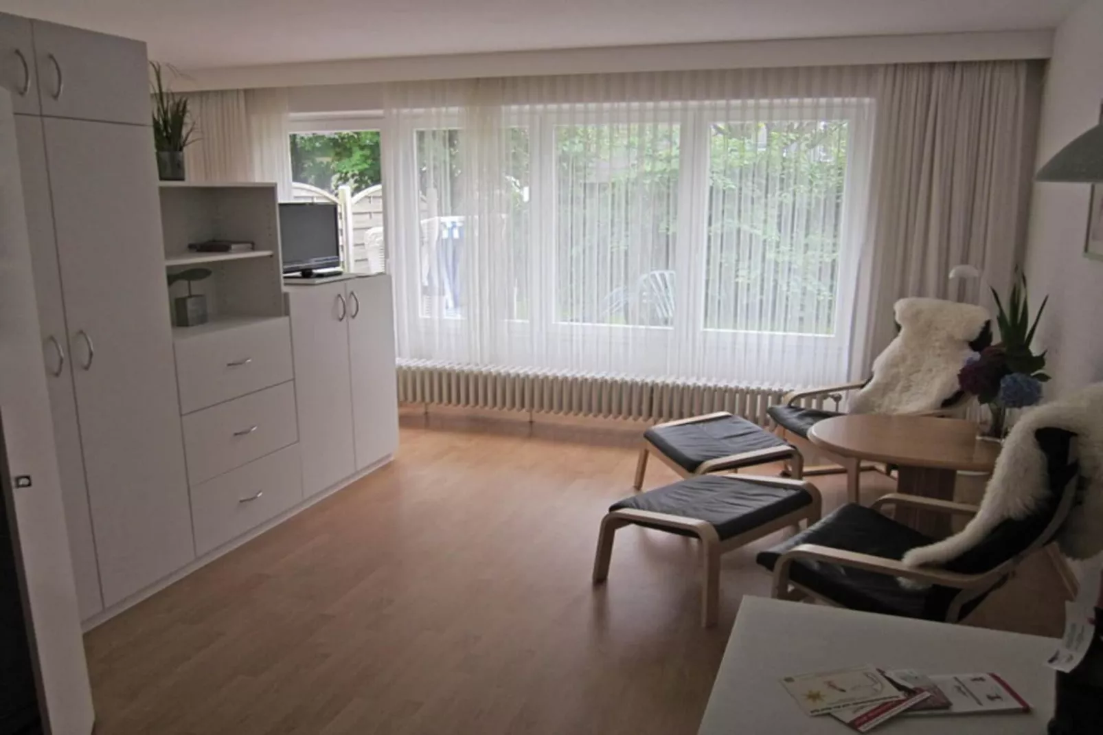 Apartementhaus Ursula Wohnung 7 - Westerland - Woonkamer