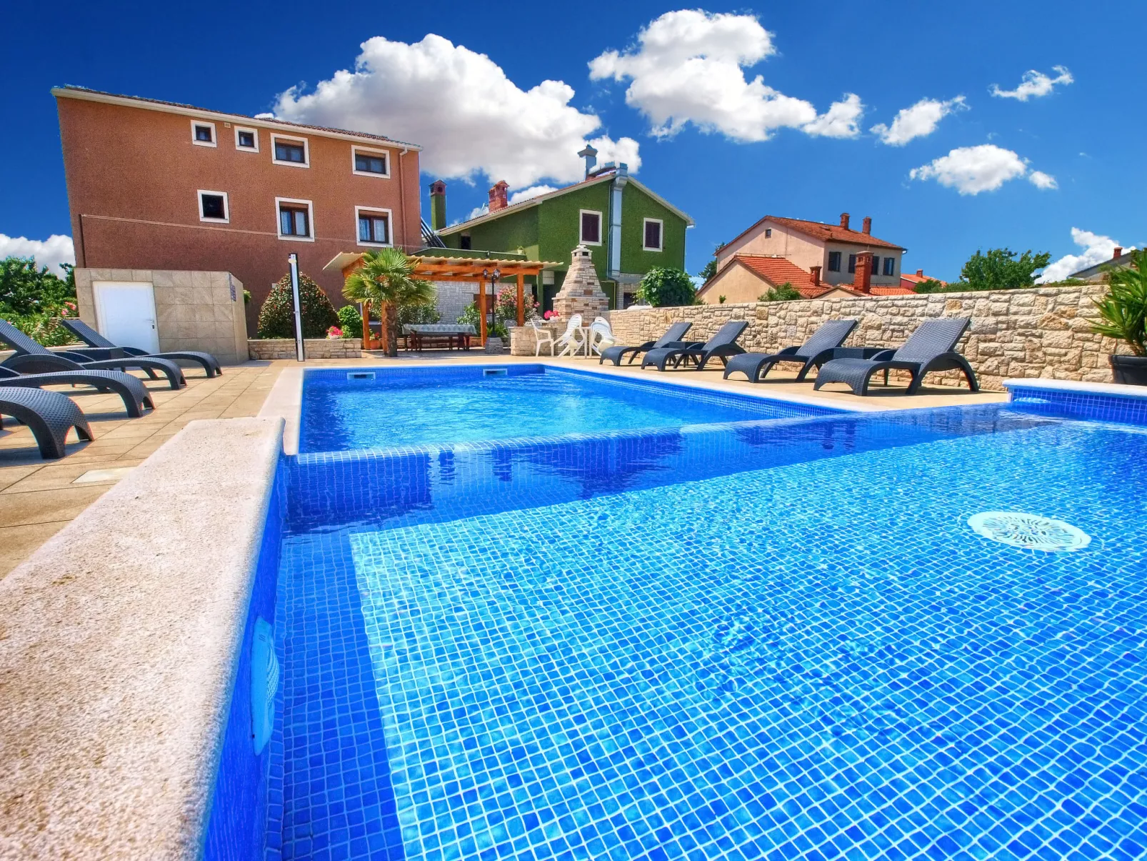 Apartment 1376 - Image-tags.info