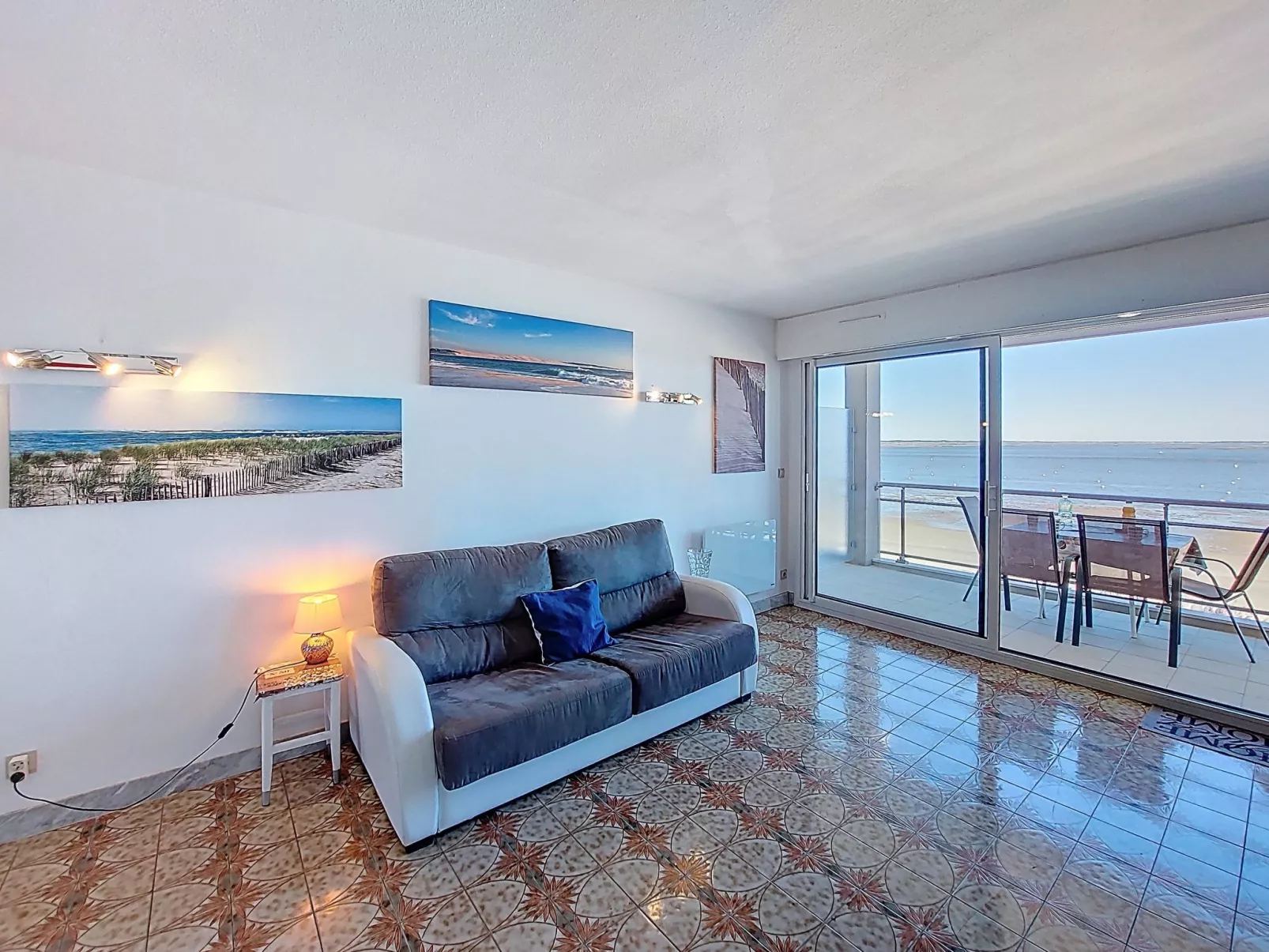 Côte d'Argent - Binnen