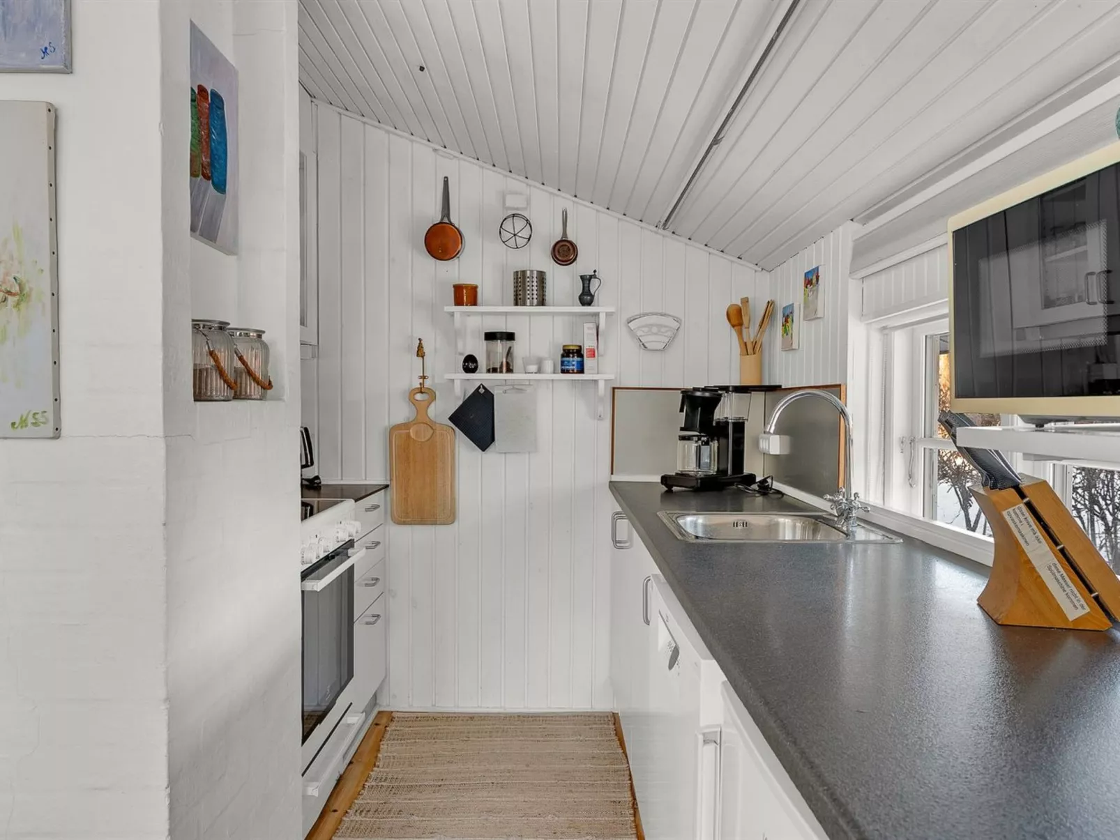 "Kato" - 125m from the sea - Binnen