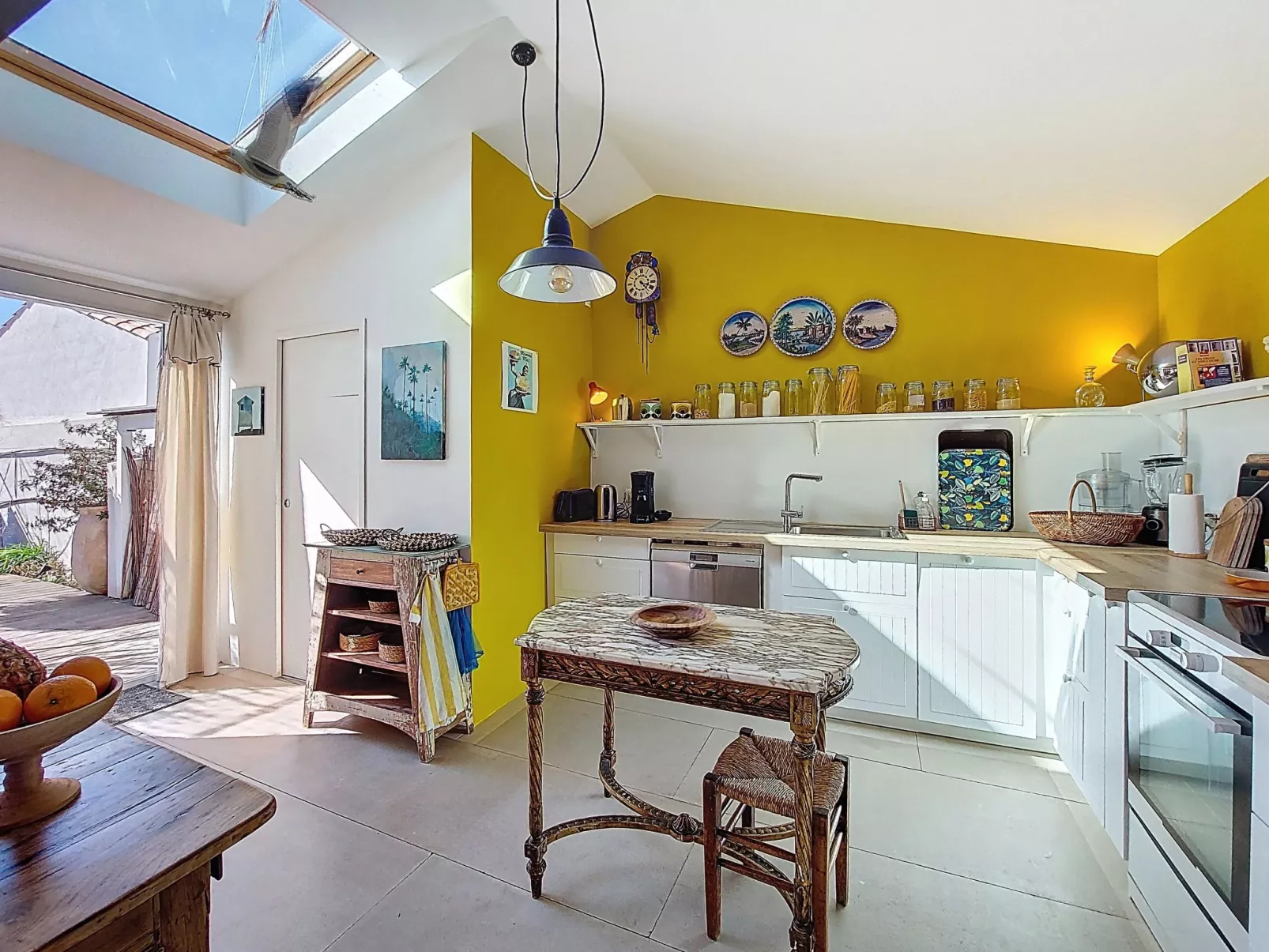 Tranquille en bord de Mer - Binnen