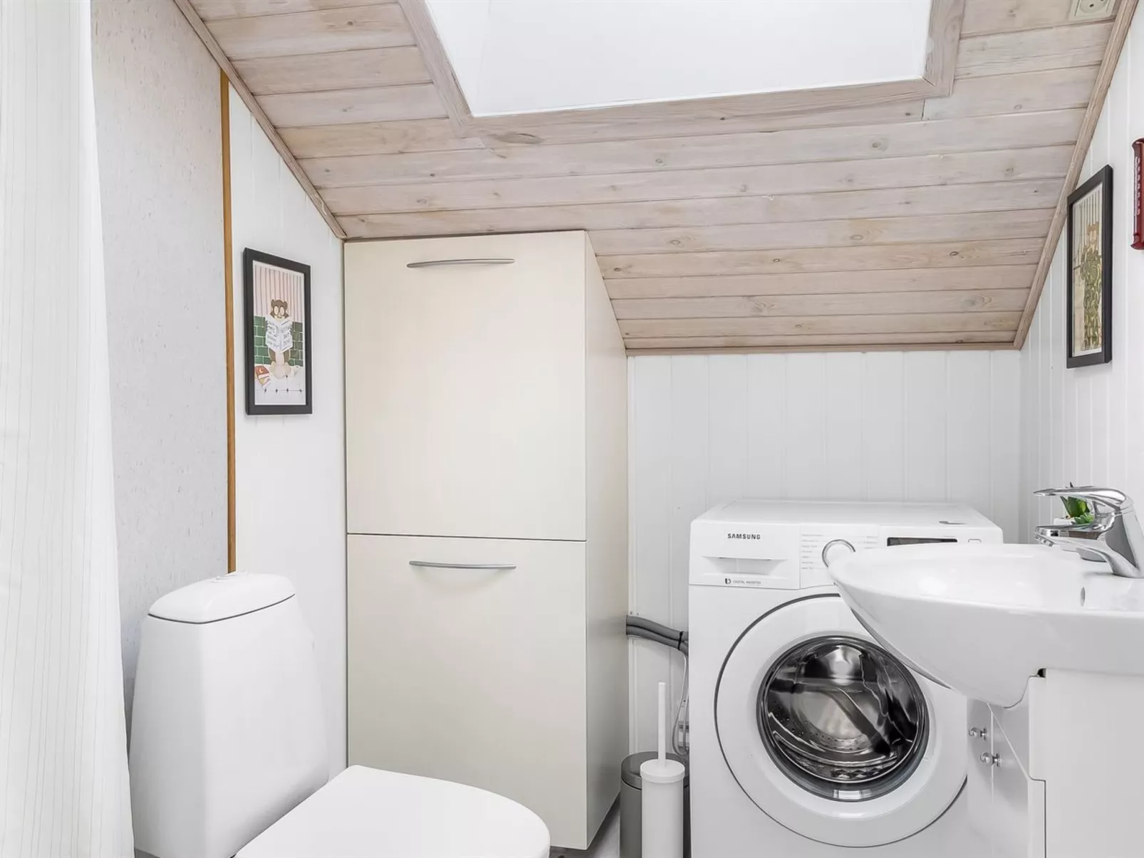 "Aika" - 450m from the sea - Binnen