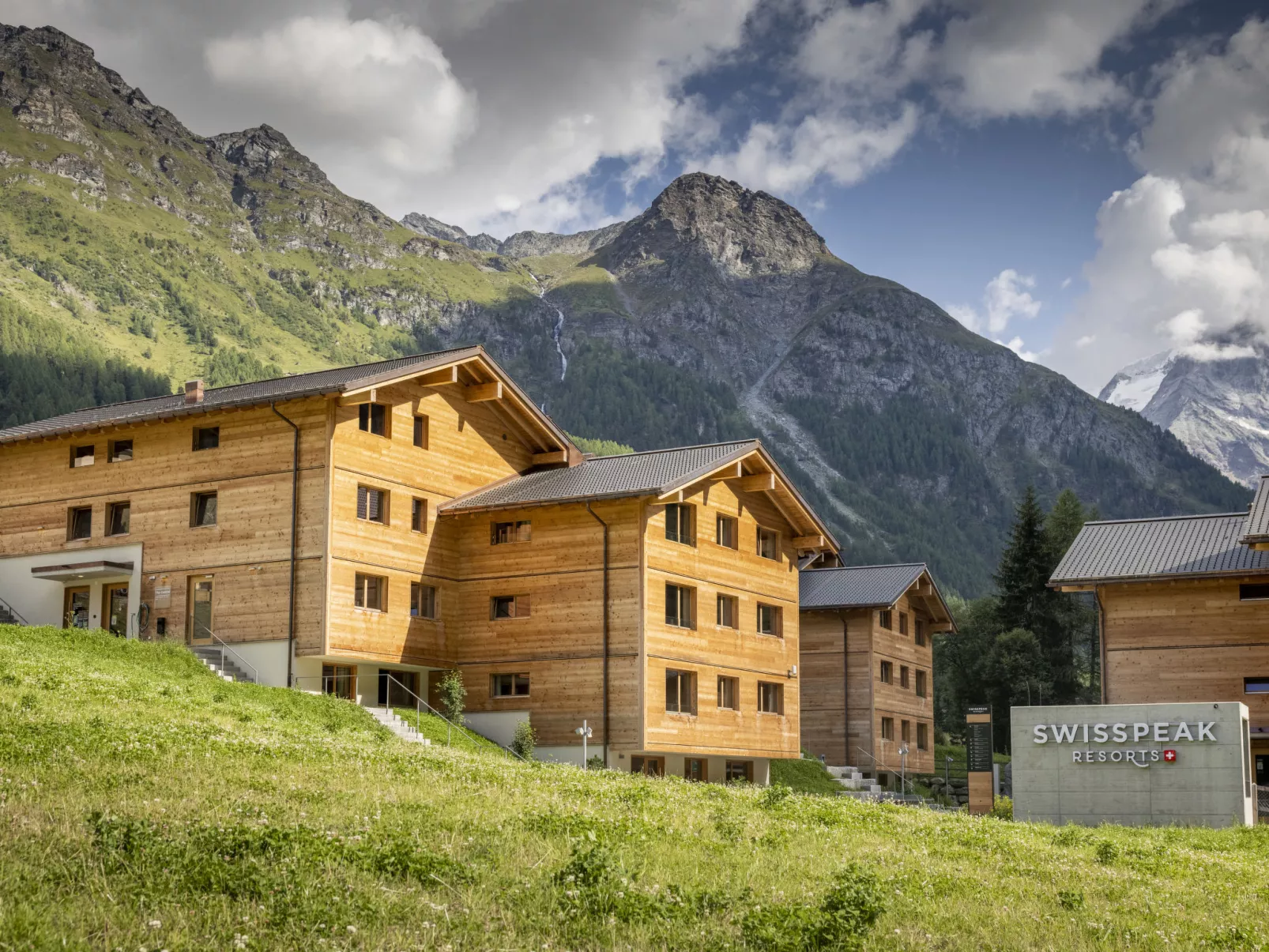 SWISSPEAK Resorts Zinal - Buiten