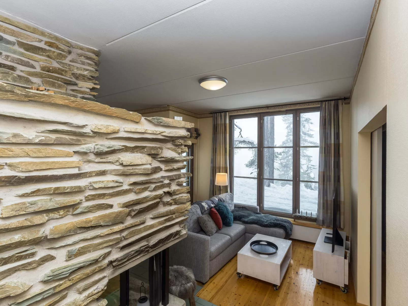 Rukatunturintie 8 g2 - Binnen