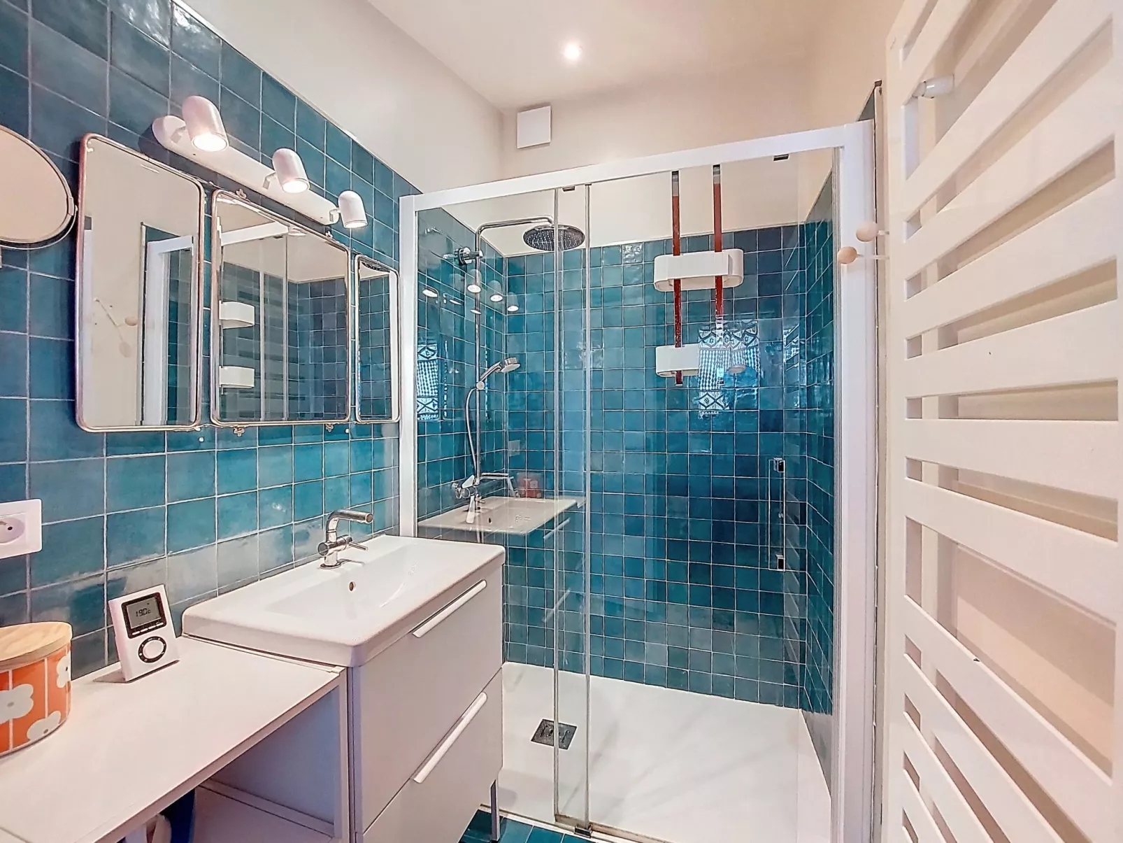 Tranquille en bord de Mer - Binnen