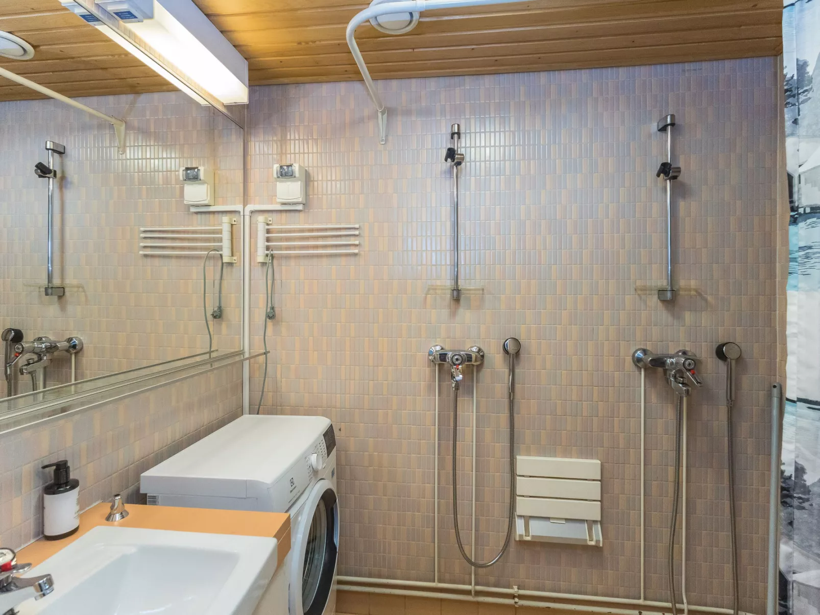 Rukatunturintie 8 g2 - Binnen