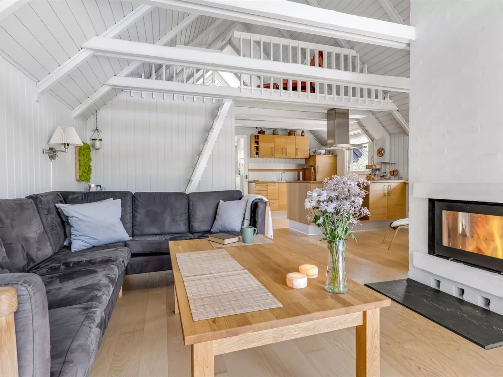 "Albertina" - 900m from the sea - Binnen