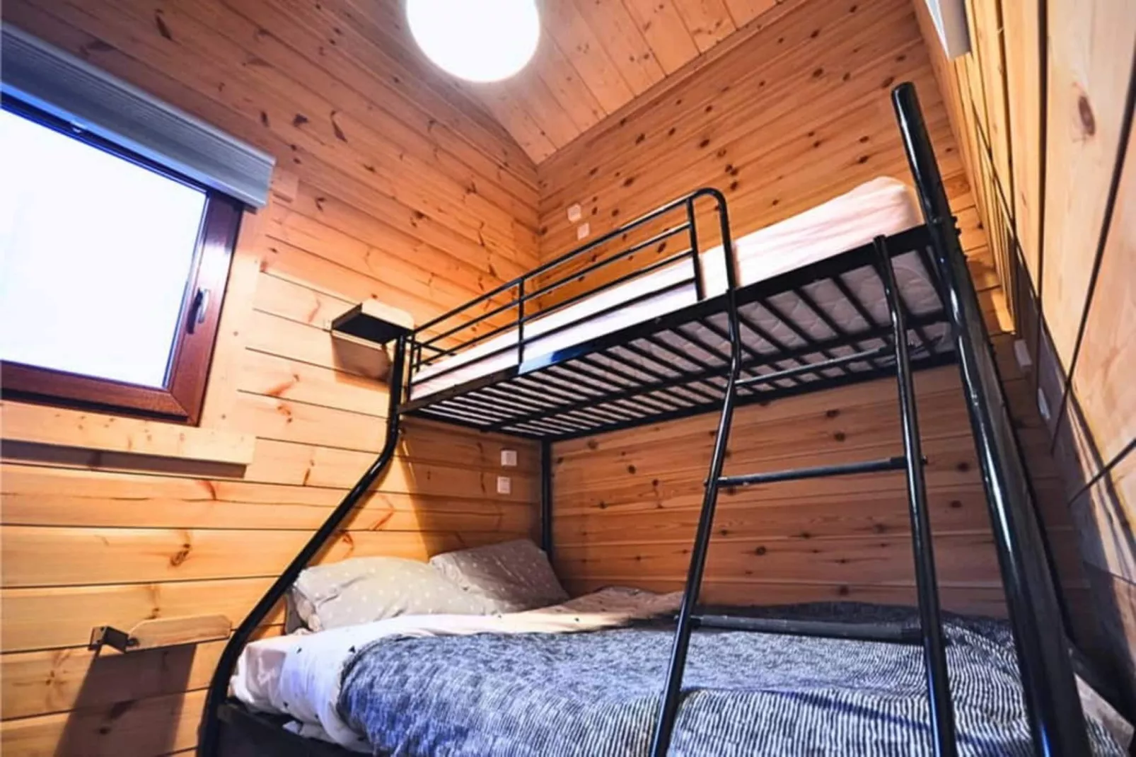 MANDOLINE - Slaapkamer