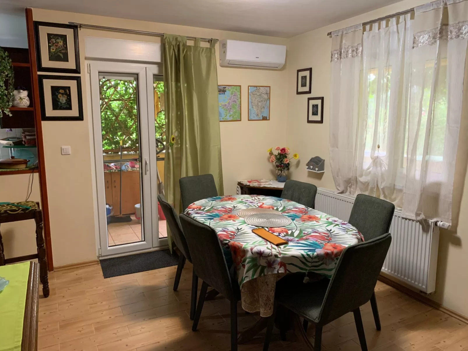 Große Ferienwohnung in Ližnjan mit Offenem Kamin - Image-tags.info