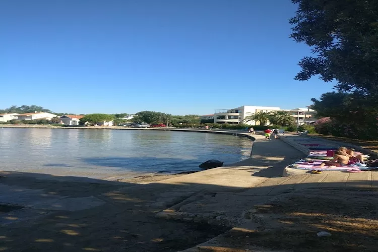 Apartments Topić - One Bedroom Apartment with Terrace (First Floor) - Sfeer