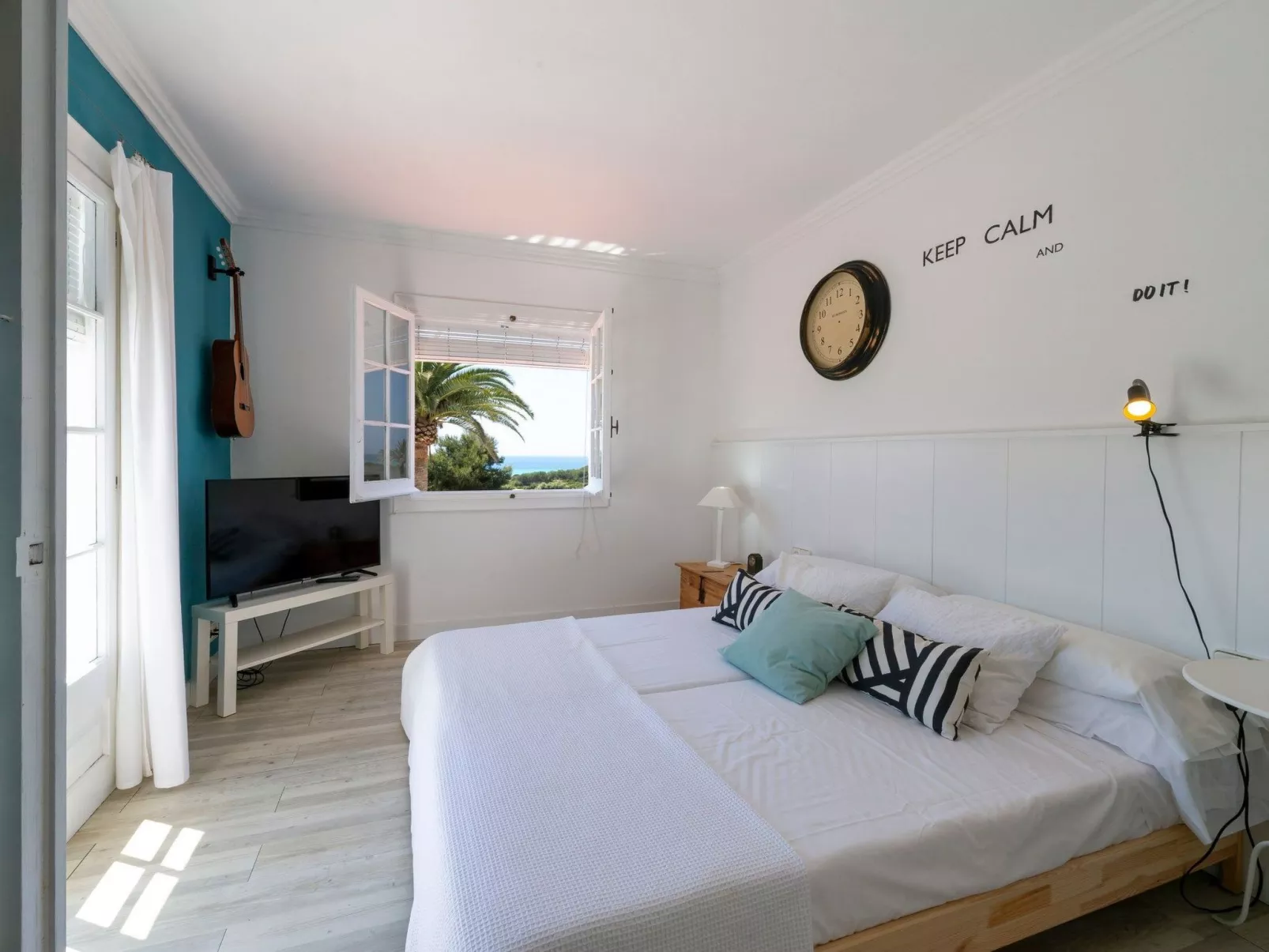 Strandnahe Villa German mit großer Poolterrasse - Image-tags.info