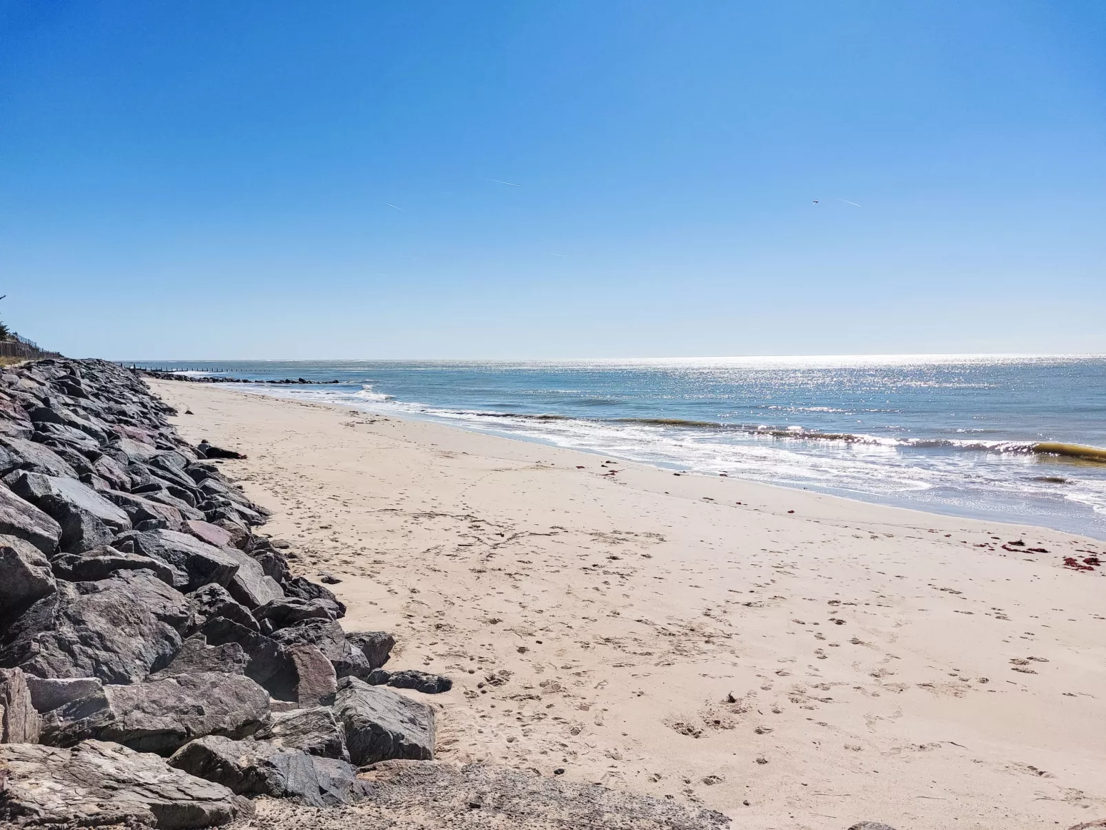 Tranquille en bord de Mer - Buiten
