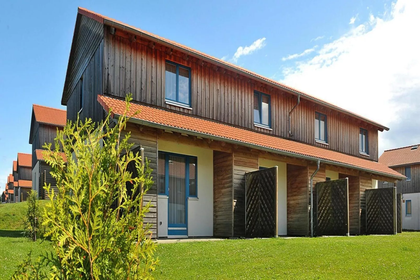 6 Personen - Buitenkant zomer