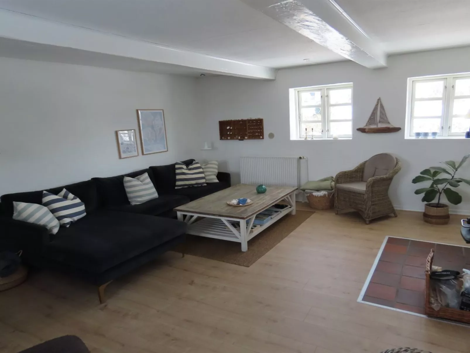 "Ilkka" - 220m from the sea - Binnen