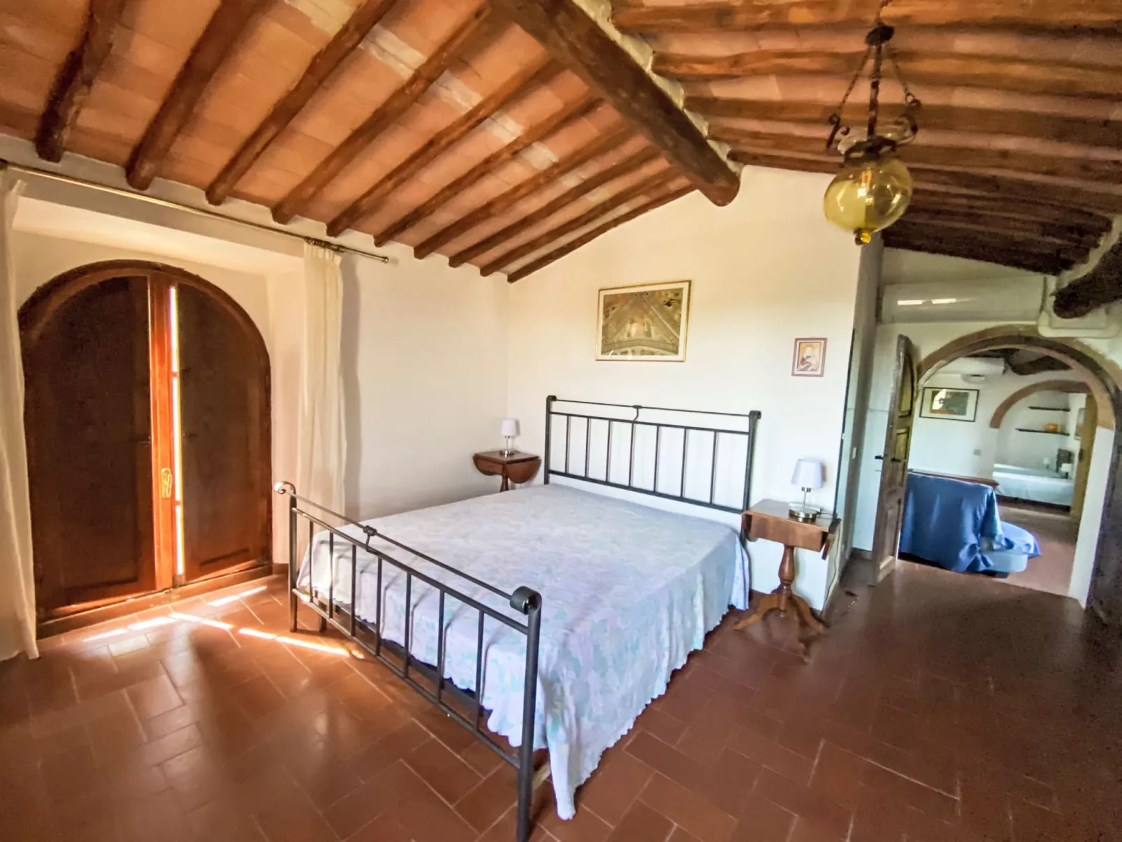 Fiore di Mandorlo - Binnen