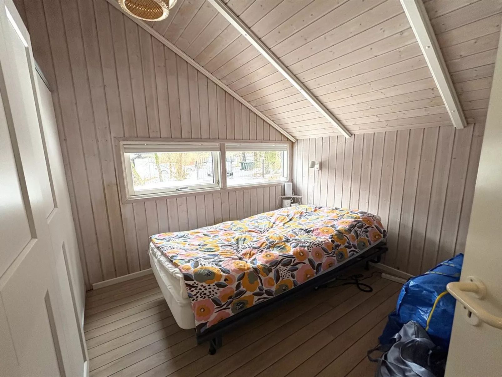 "Saija" - 2.1km from the sea - Binnen