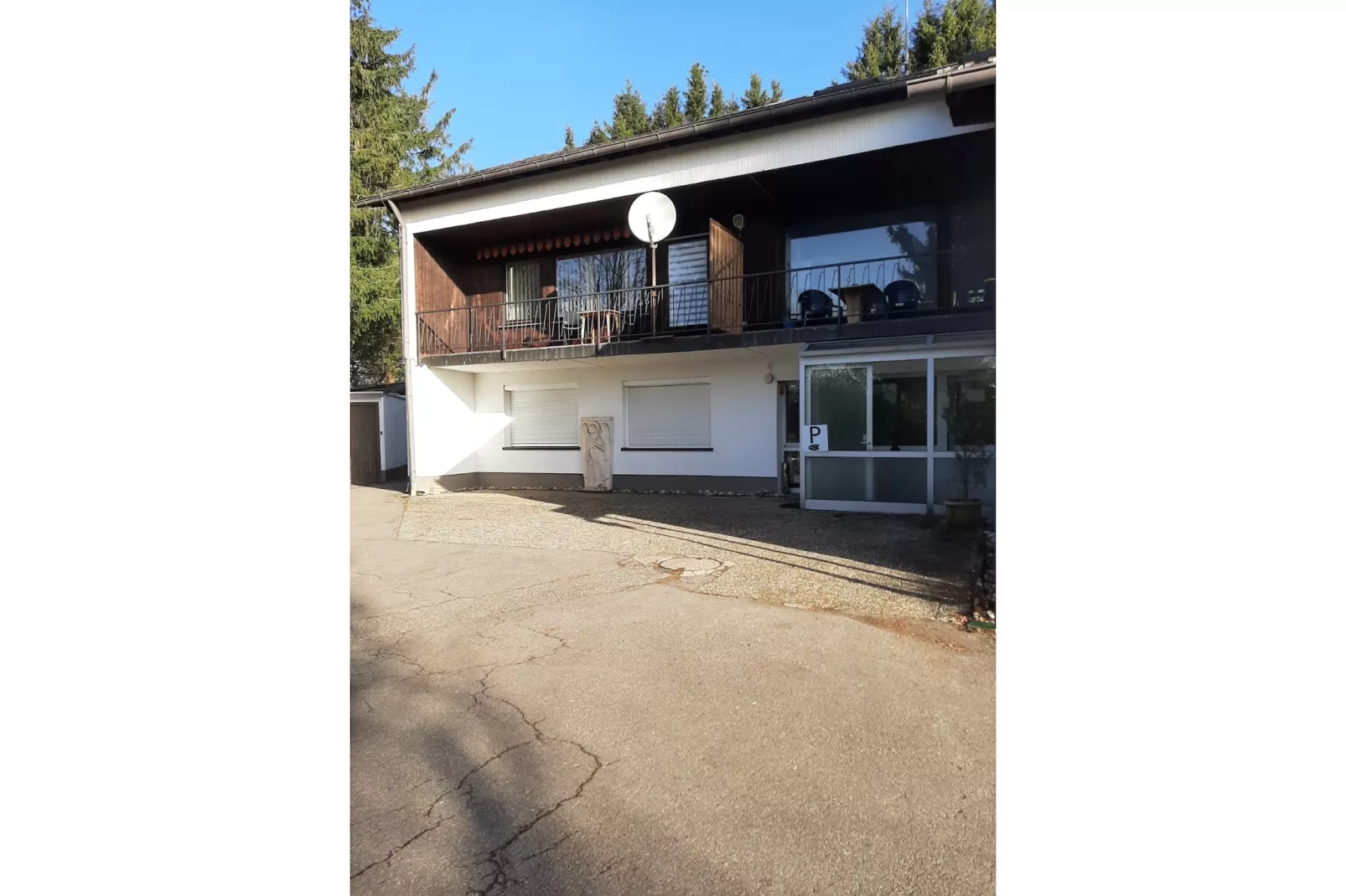 Gütenbach - Buitenkant zomer