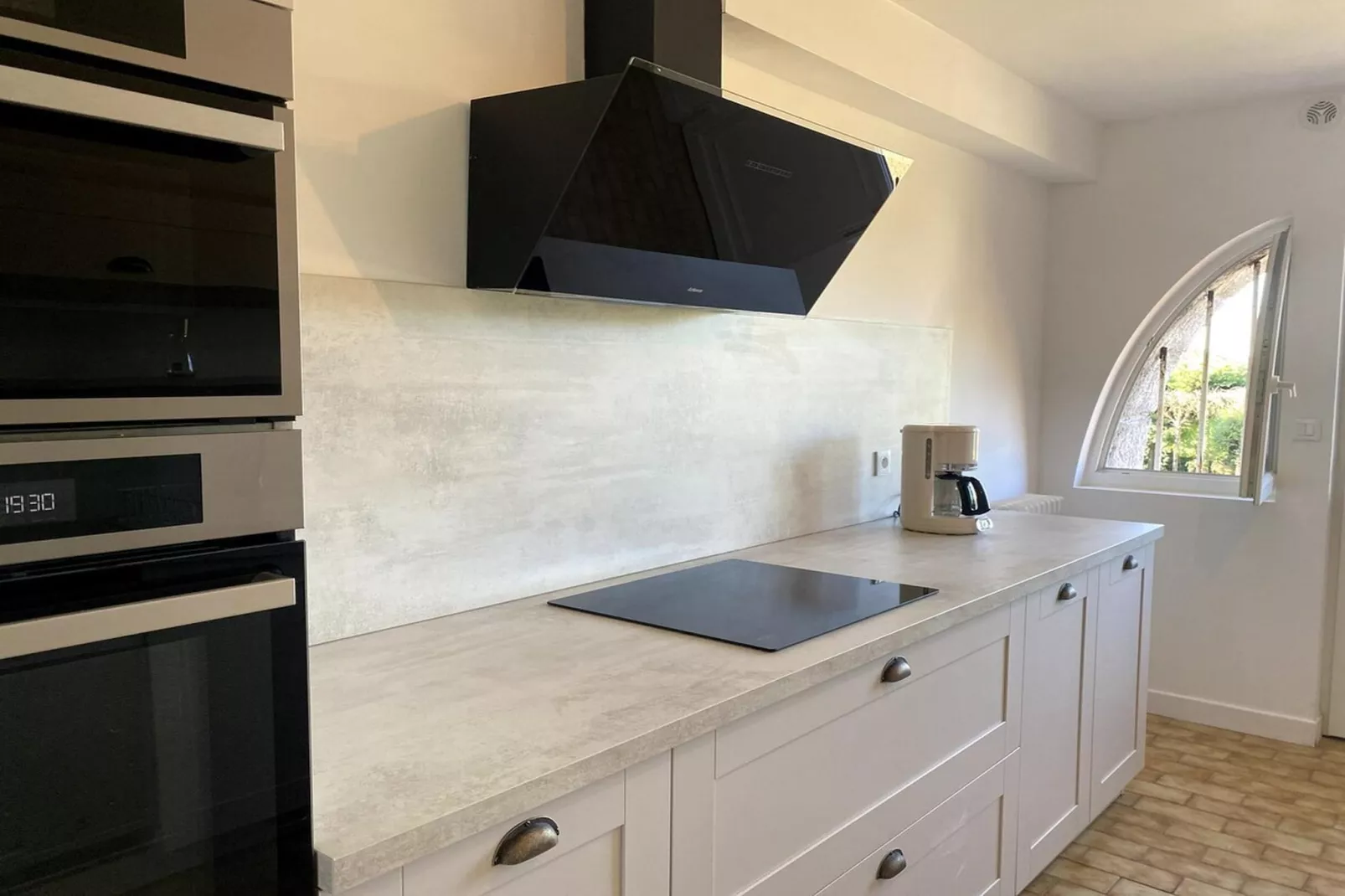 Grande Maison et piscine privée - Keuken