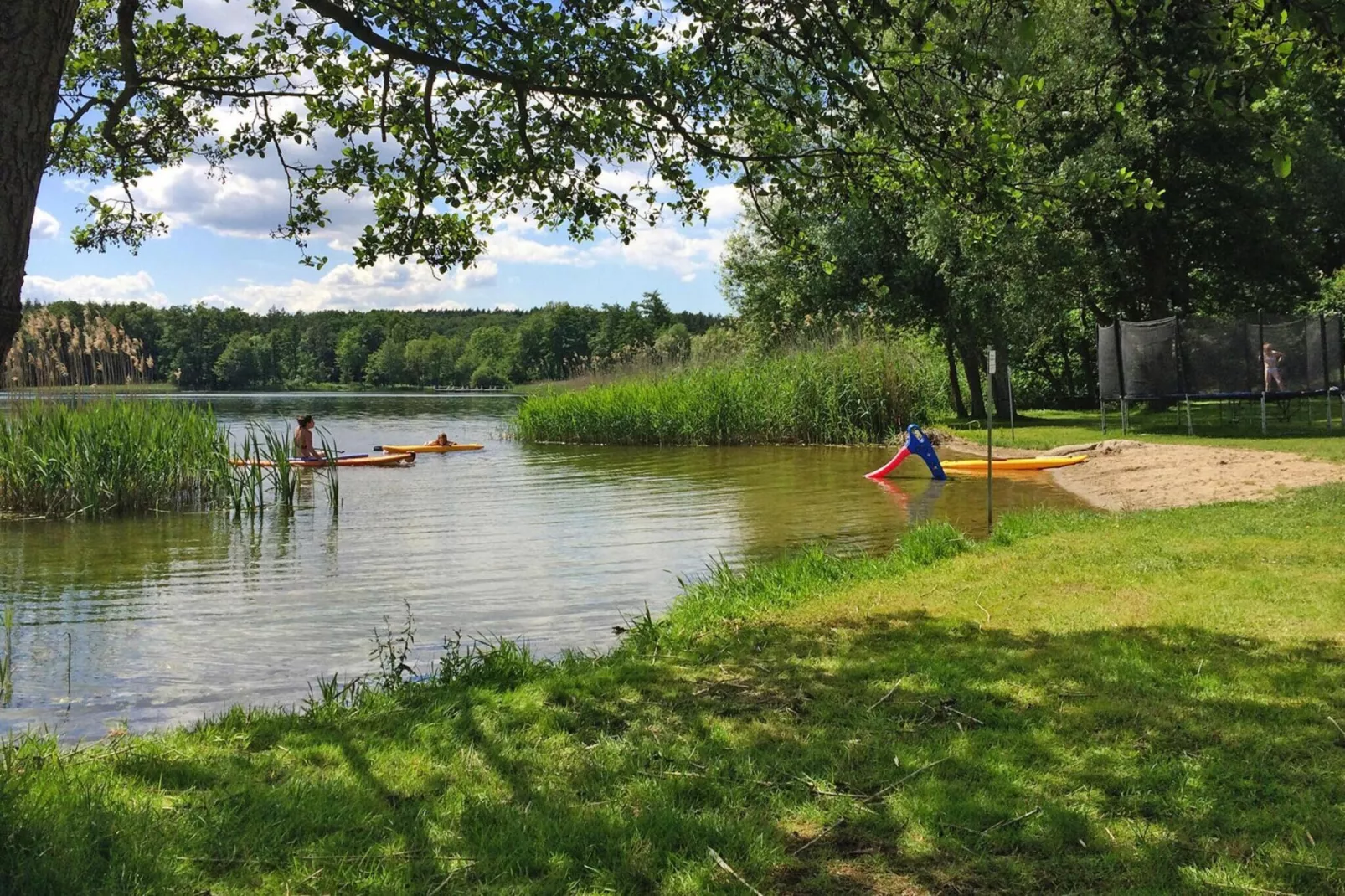 Reihenbungalow - Tuinen zomer