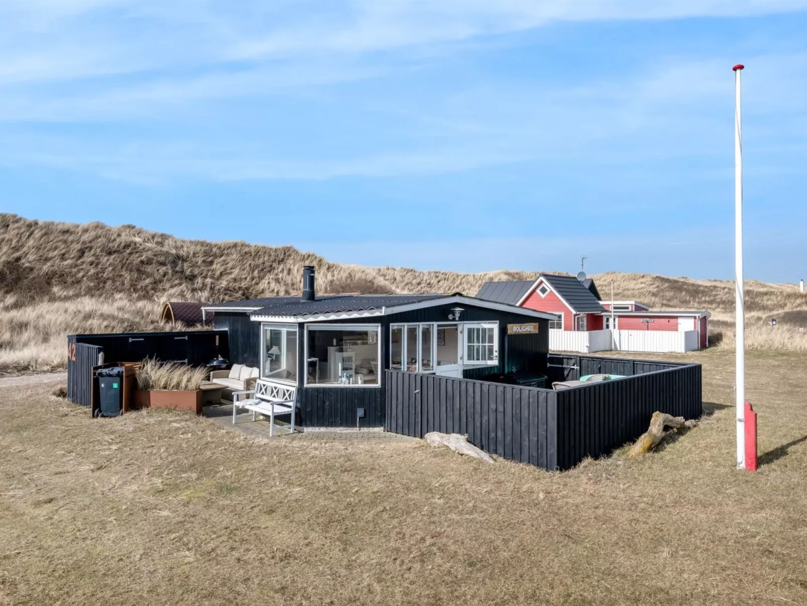 "Jorie" - 100m from the sea - Buiten