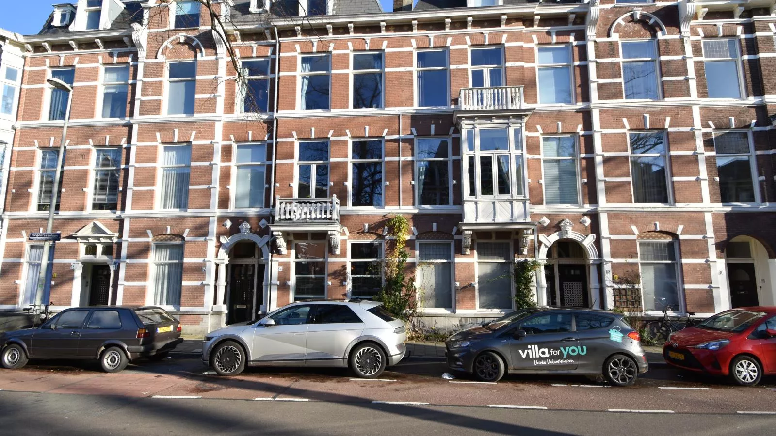 De Kleine Regentes - Buitenkant zomer