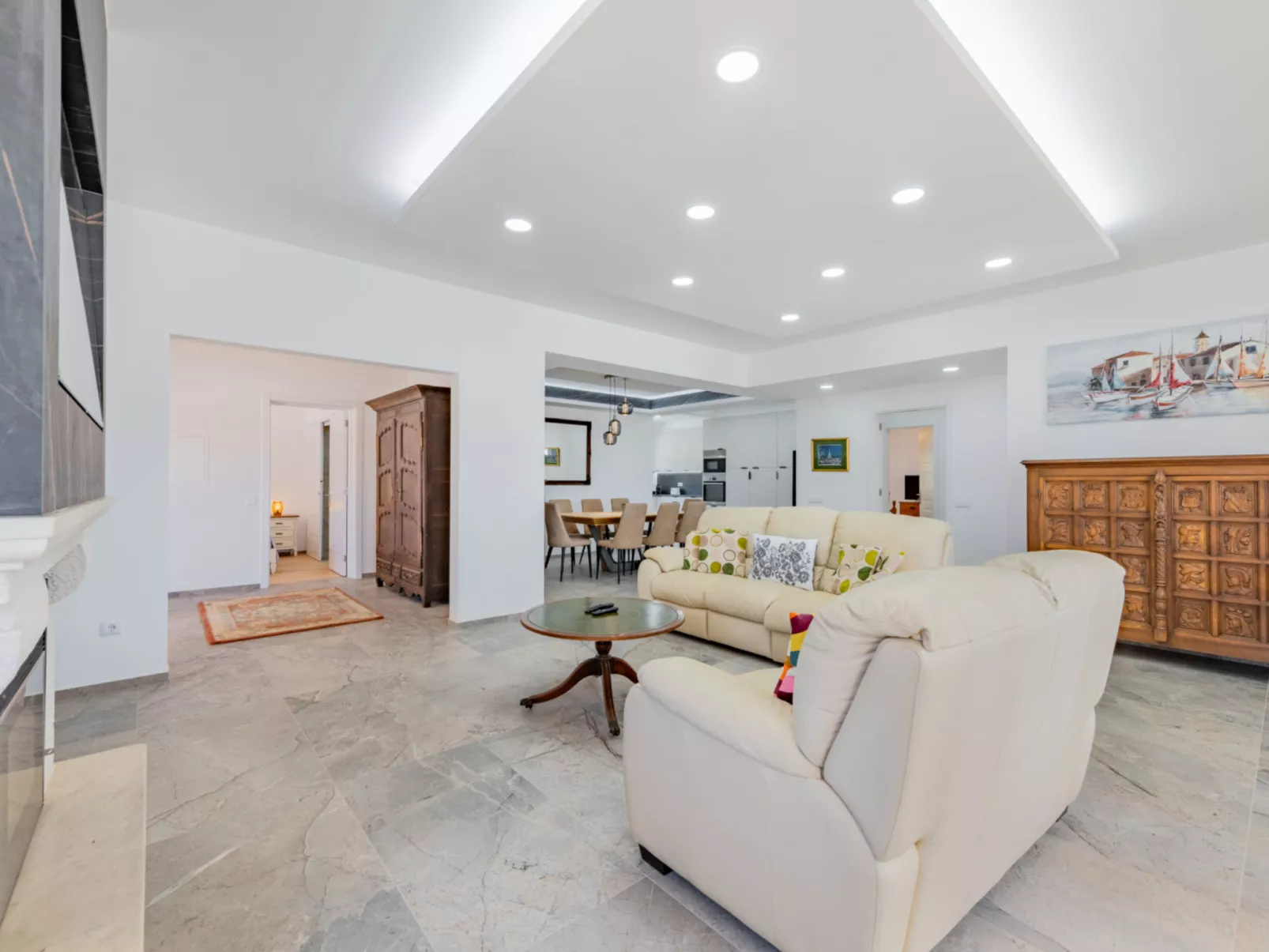 V4 Águia Vermelha - Binnen