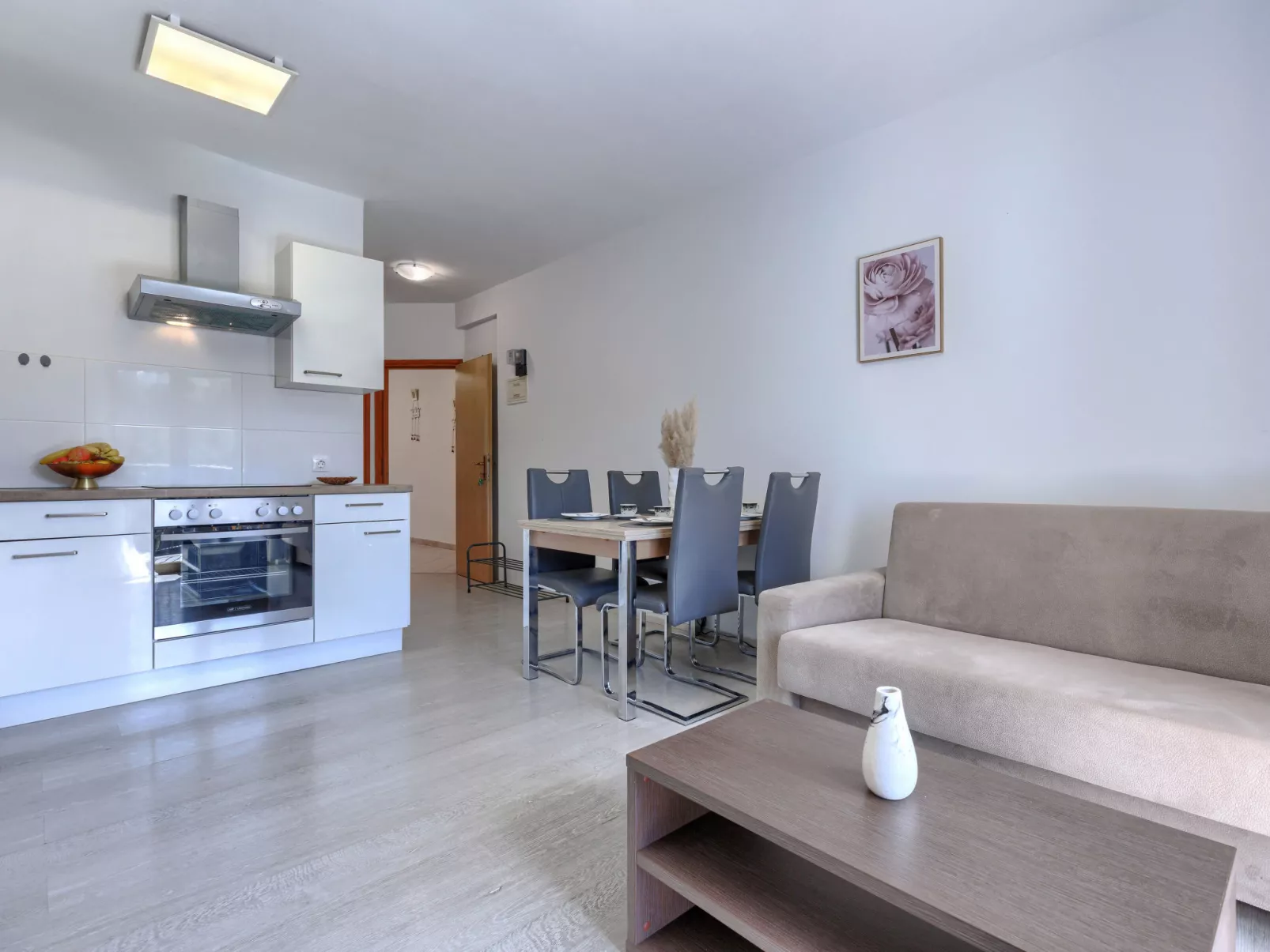 Milanković - Binnen