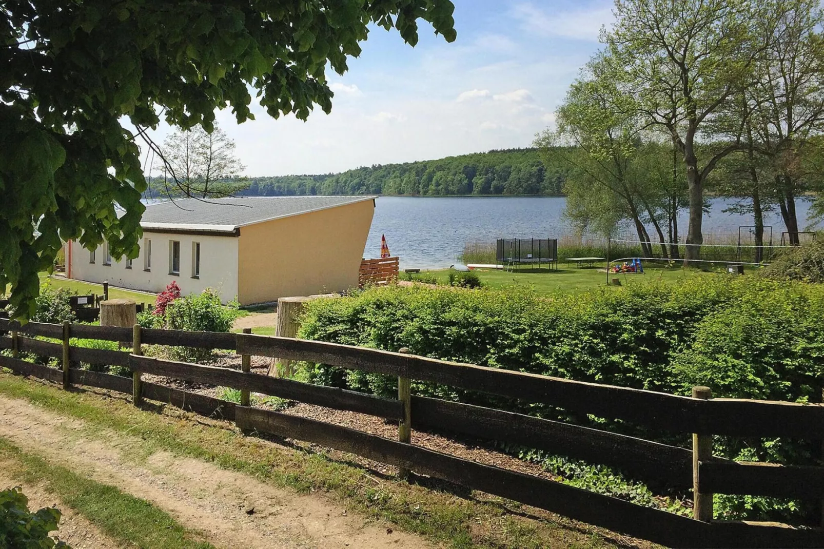 Reihenbungalow - Uitzicht zomer