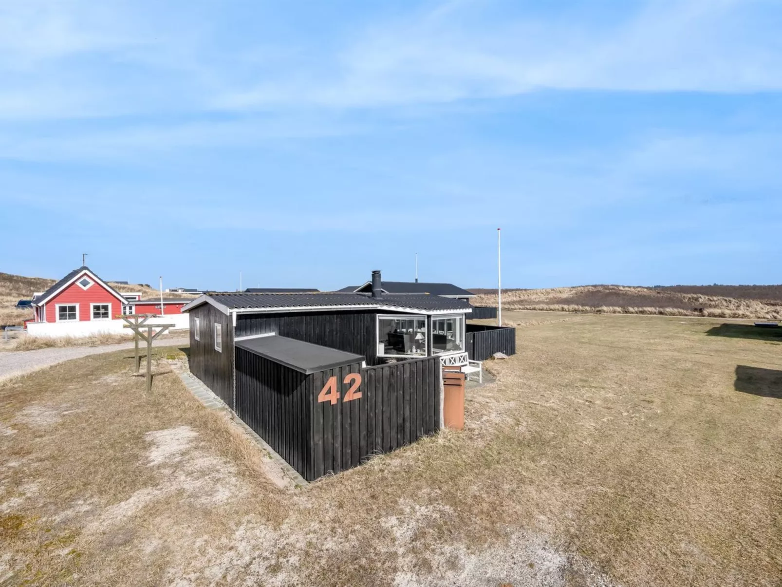 "Jorie" - 100m from the sea - Buiten