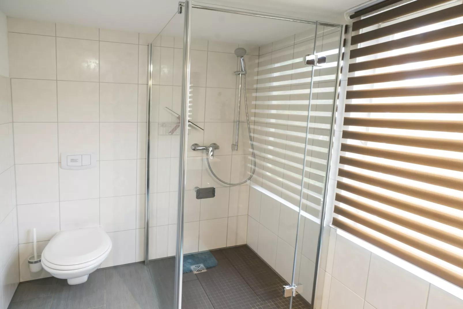 Ferienhaus Eldeblick 5 Personen direkt am Eldeufer in Parchim - Badkamer