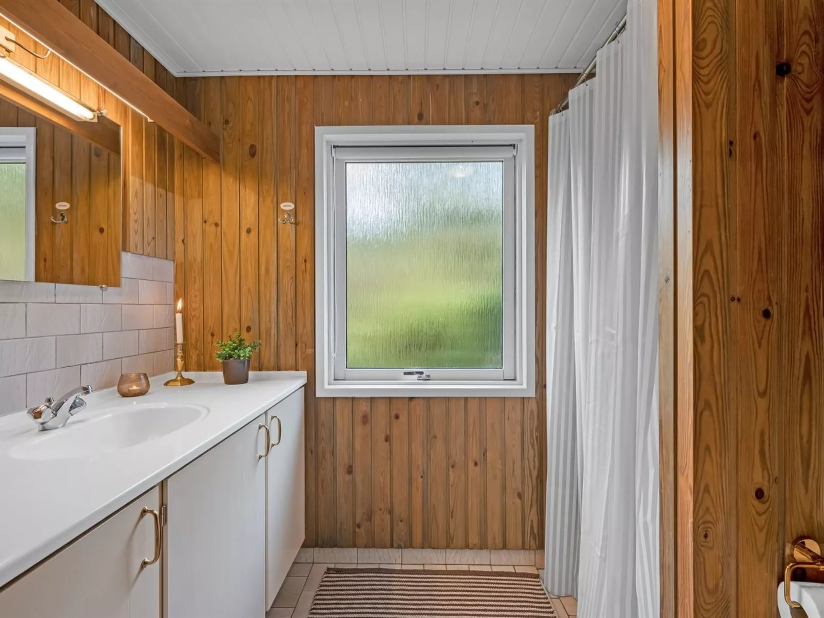 "Leonor" - 1.8km from the sea - Binnen