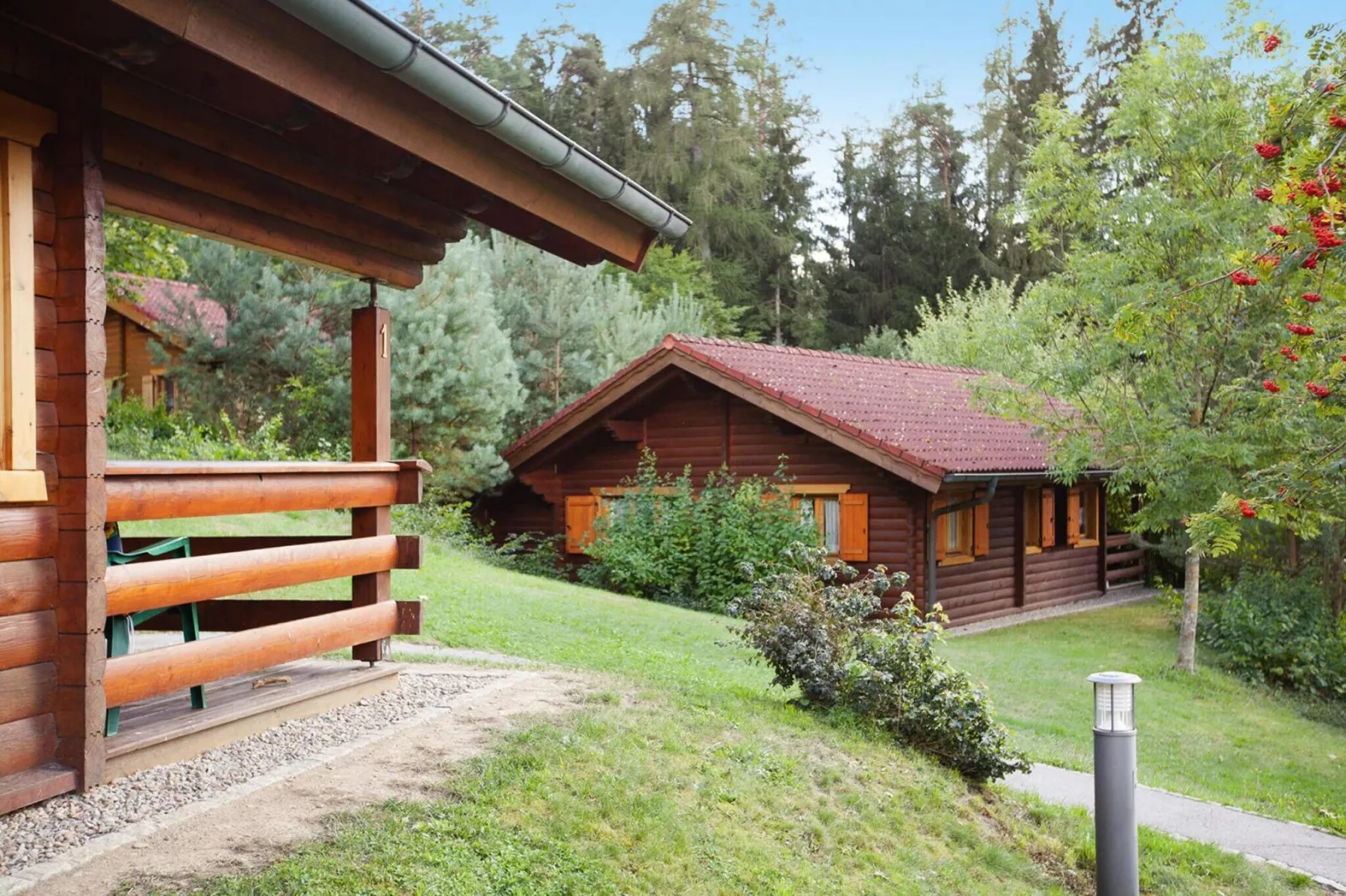 Blockhaus Stamsried-Typ A - Buitenkant zomer