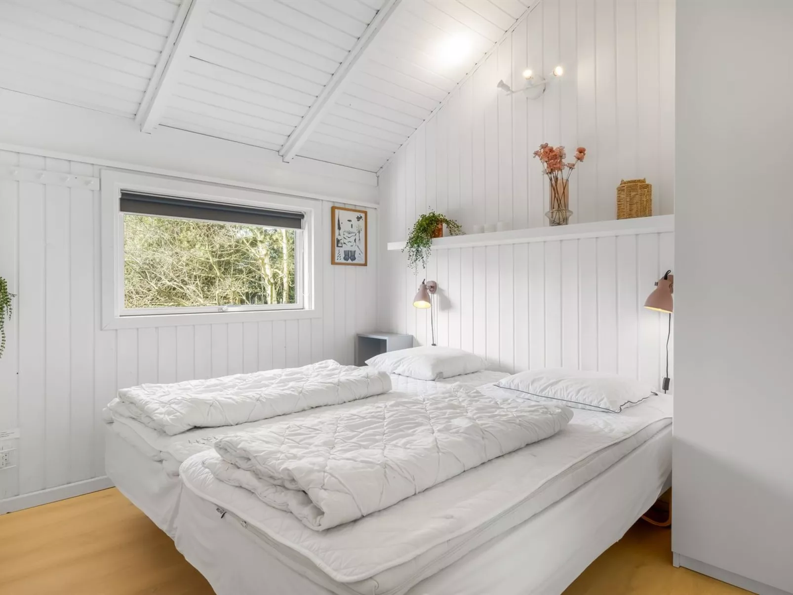 "Julie" - 1.5km from the sea - Binnen