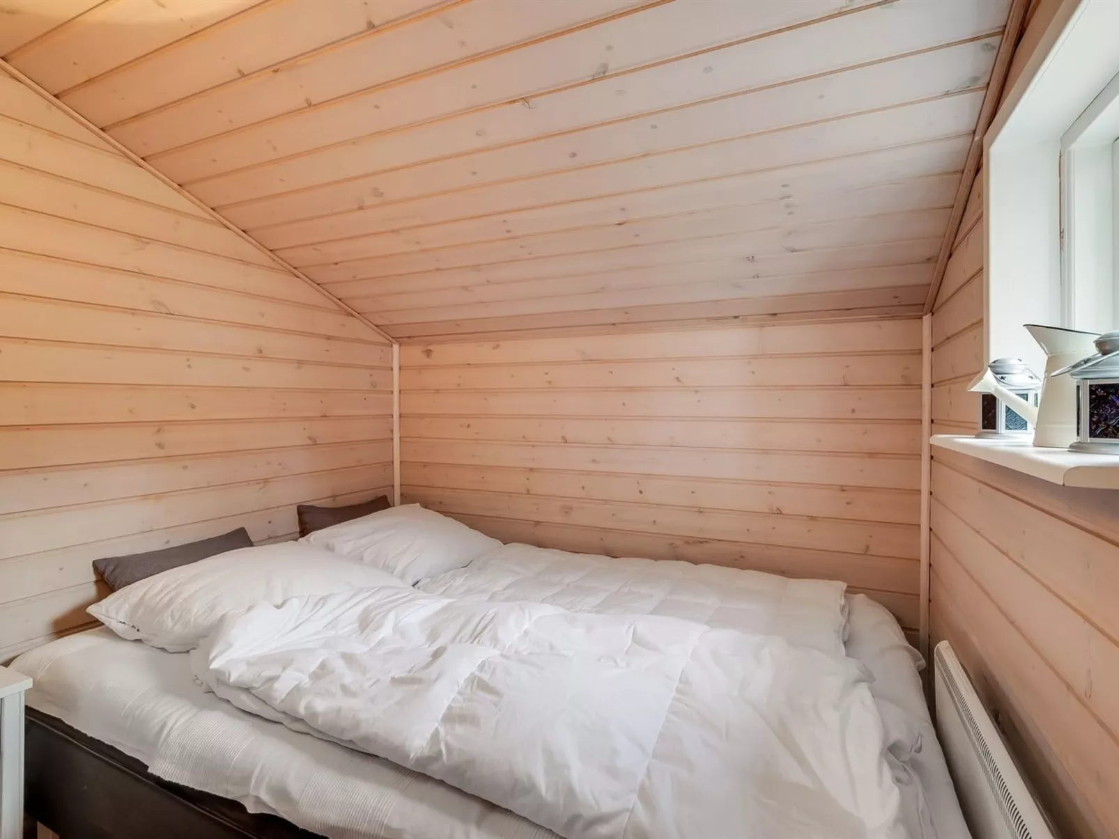 "Vilhelm" - 7.5km from the sea - Binnen