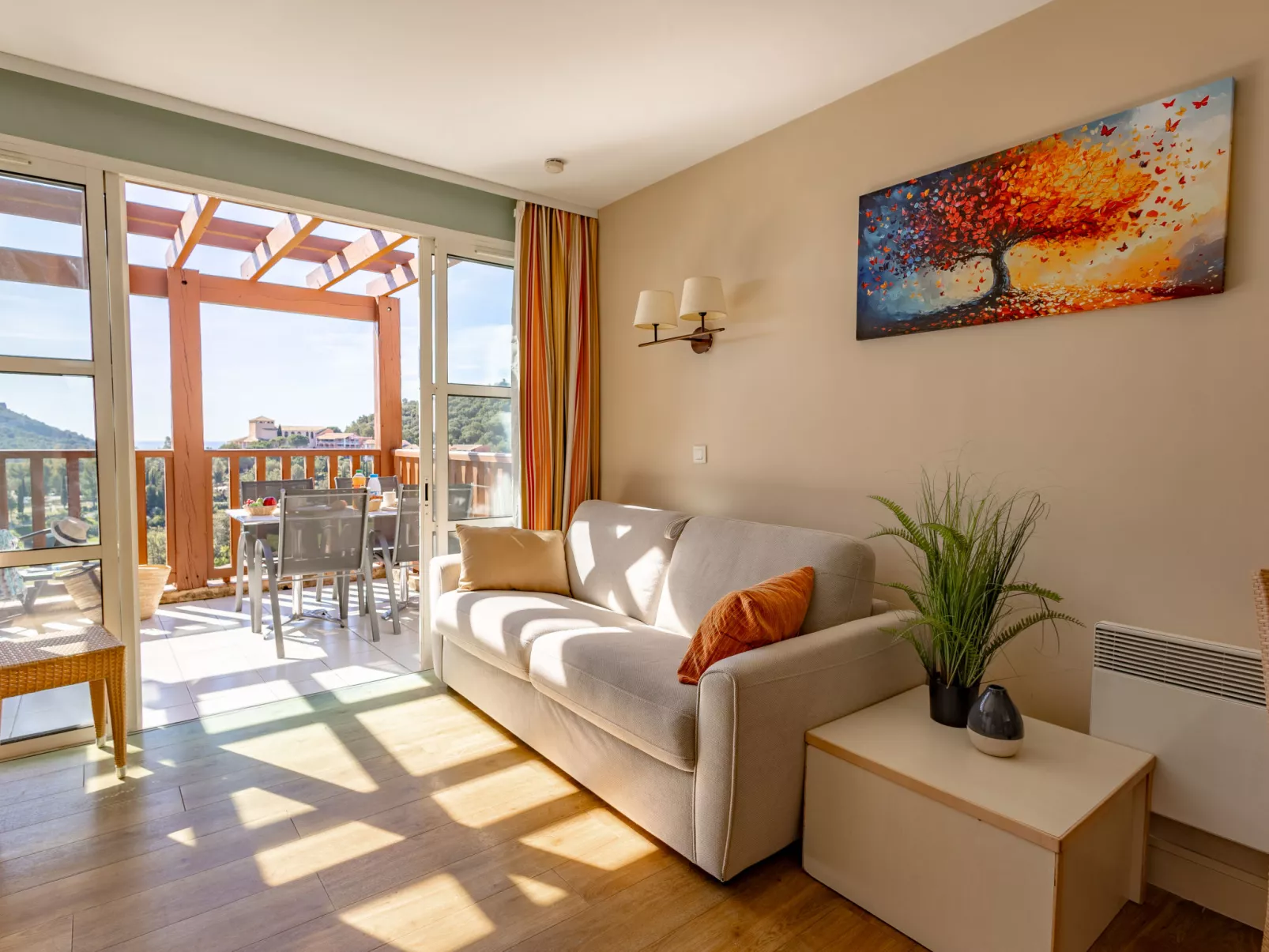 Village Cap Estérel - L'Esquinade - Binnen