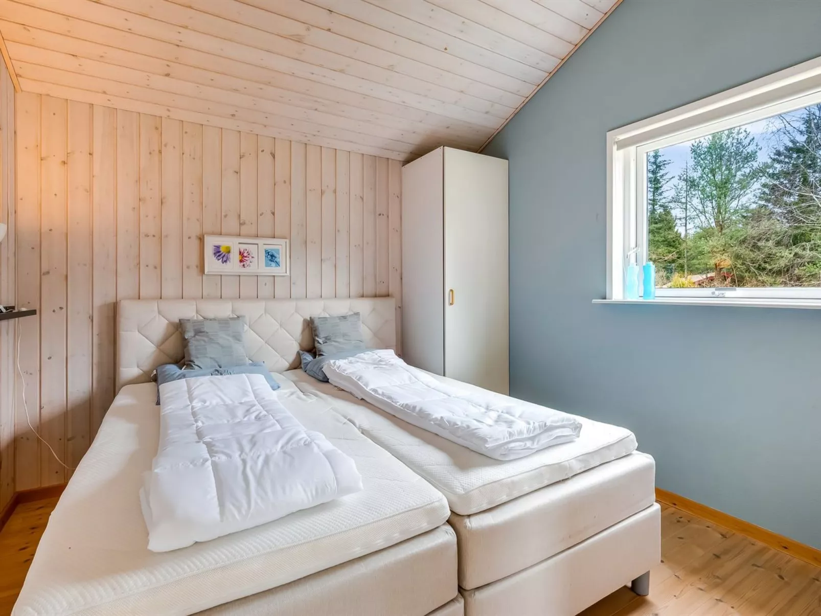 "Vilhelm" - 7.5km from the sea - Binnen