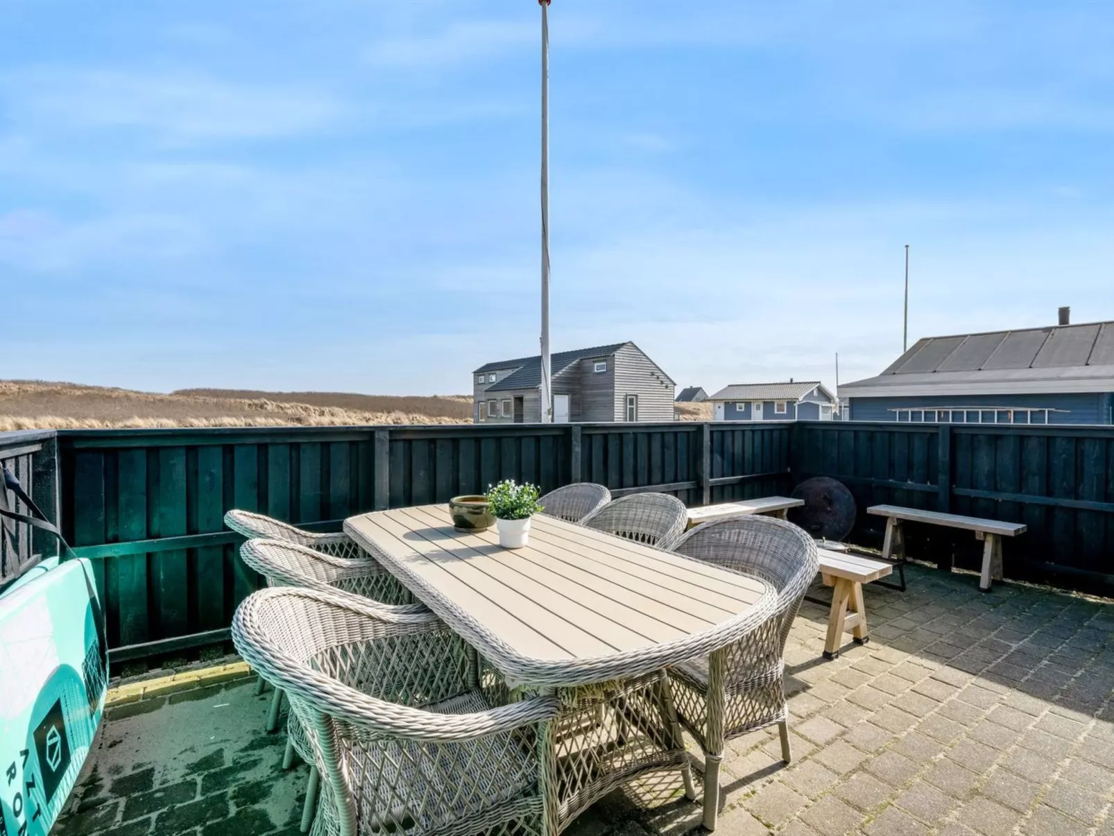 "Jorie" - 100m from the sea - Buiten