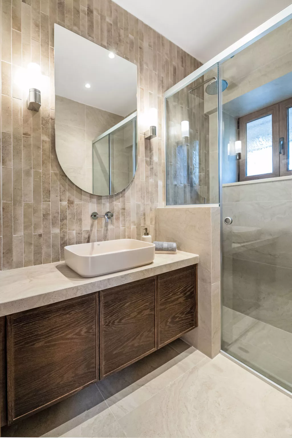 Karavi Villa mit privatem Zugang zum Meer - Binnen