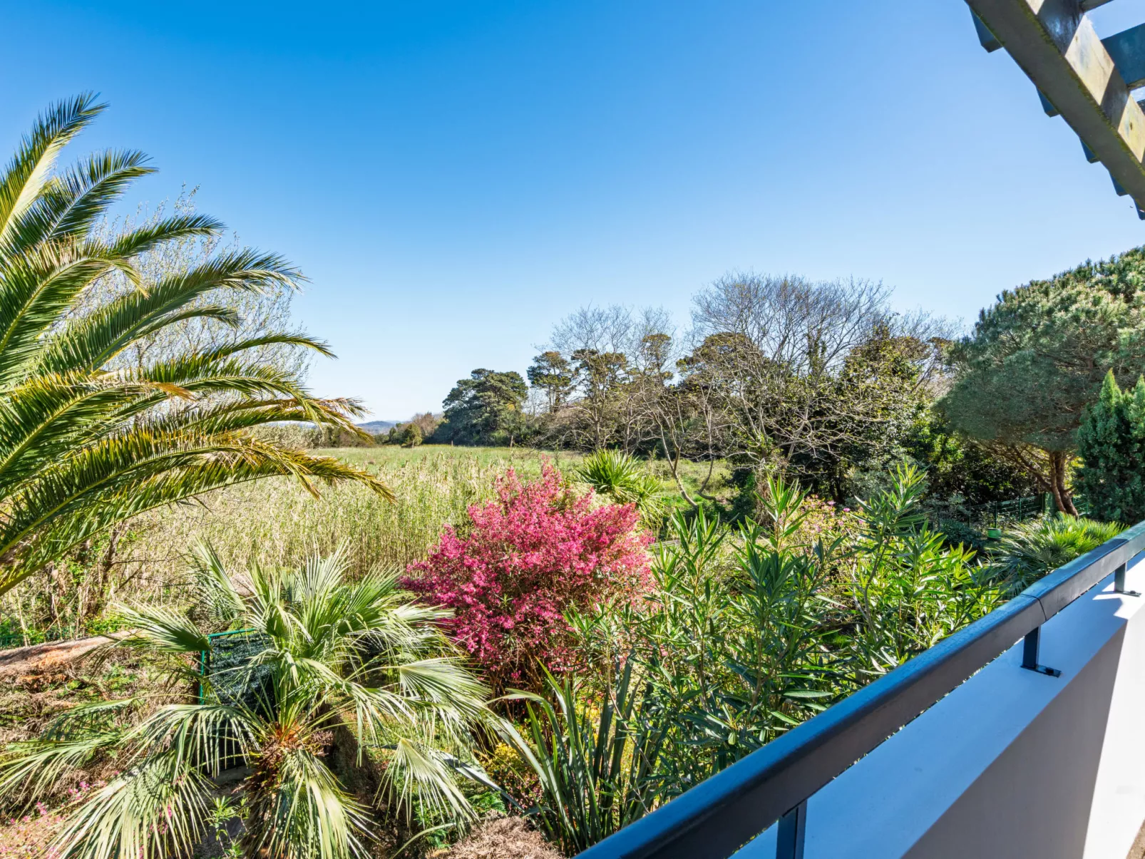 Argi betean - Buiten